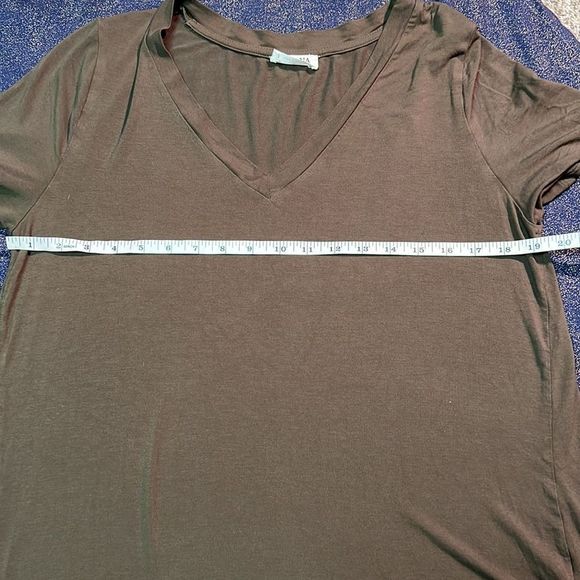 Short Sleeve Top - Picture 7 of 12